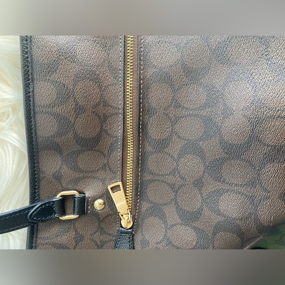 ✨coach tote monogram bag✨ - Picture 8 of 10